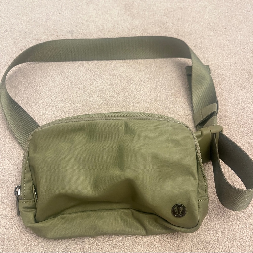 Lululemon Olive Green Belt Bag